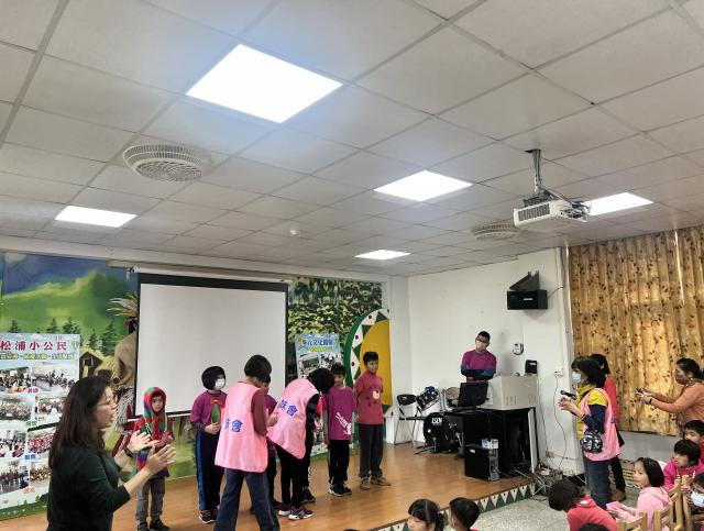 https://www.spups.hlc.edu.tw/uploads/tadgallery/2023_12_29/2206_IMG_4884.JPG 